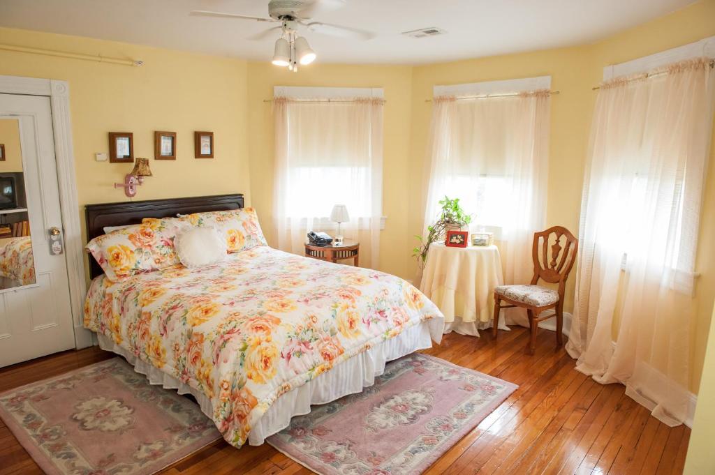 Cedars & Beeches Bed & Breakfast Long Branch Quarto foto